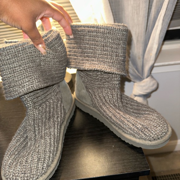 UGG Classic Cardy Knit Grey - Picture 3 of 5